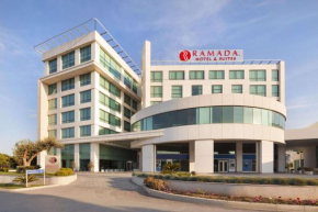  Ramada Hotel & Suites by Wyndham Izmir Kemalpasa  Кемальпаша